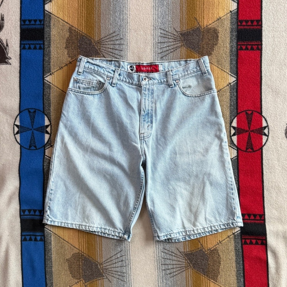 Vintage Levis SilverTab Loose Fit Denim Shorts Light Wash Blue Mens 34 USA Made